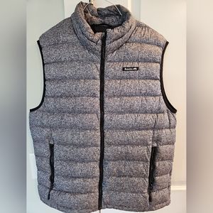 Roots Puffer Quilted Vest Men’s XL Black White 700 Down Fill Power Warm Packable